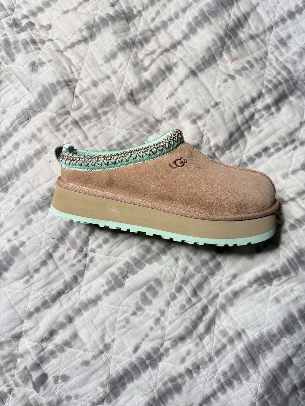 UGG Tazz II Slip-on Platform Arroyo/Greenbelle Women's Size 9